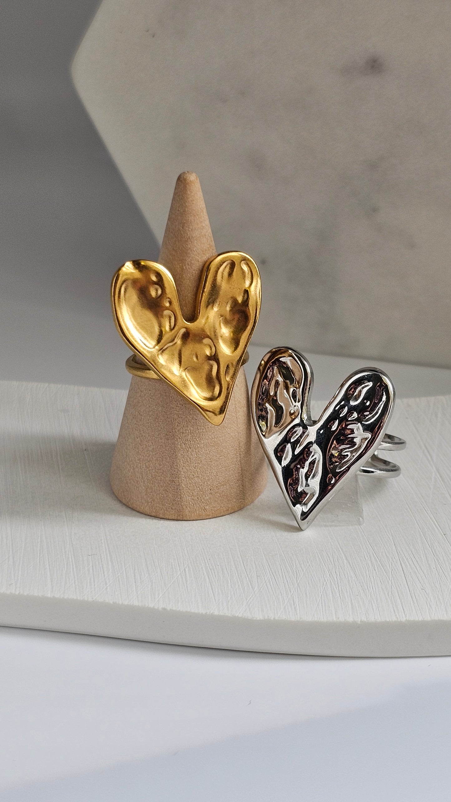 Heartbeat Ring