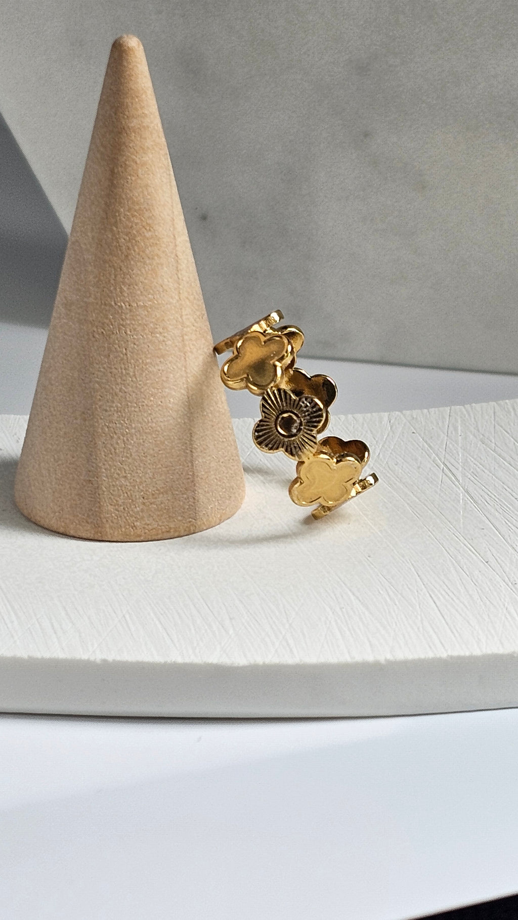 Clover Crown